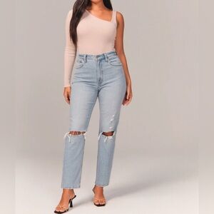 Abercrombie & Fitch The Skinny High Rise Curve Love Distressed Jeans Size 27 4 L